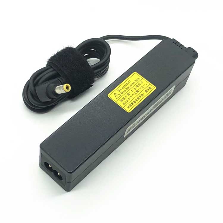 Fujitsu LifeBook E557 Chargeur / Alimentation