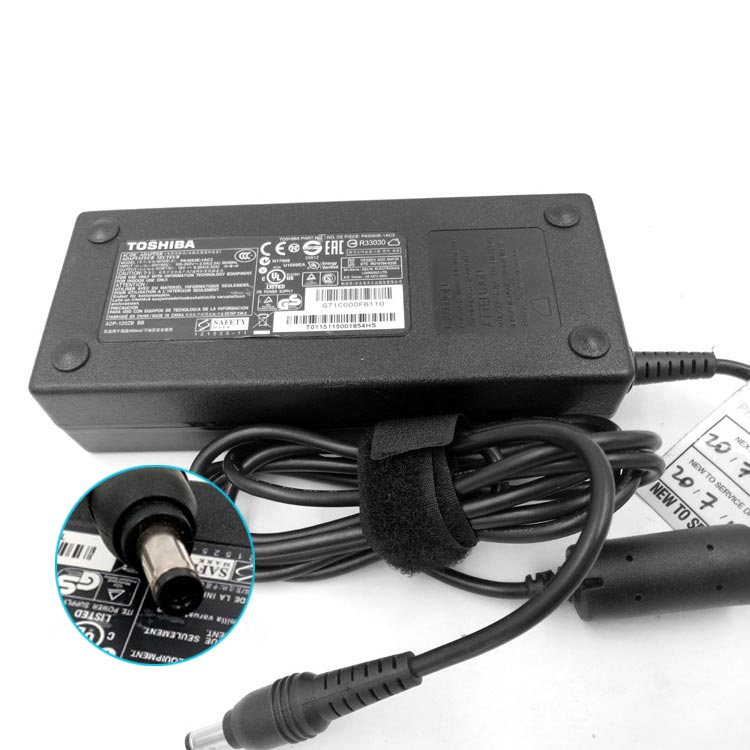 TOSHIBA Satellite A65 Chargeur / Alimentation