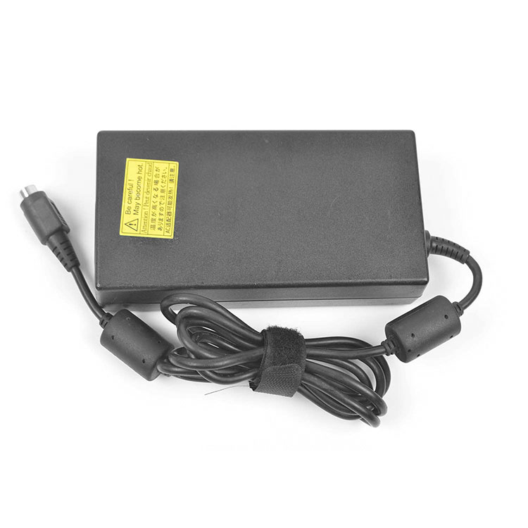 TOSHIBA PA3673U-1AC3 Chargeur / Alimentation