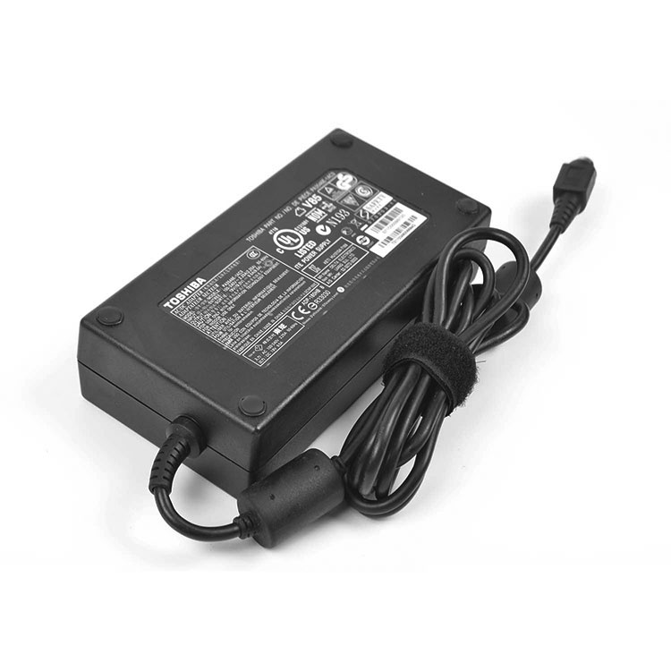 TOSHIBA PA3673U-1AC3 Chargeur / Alimentation